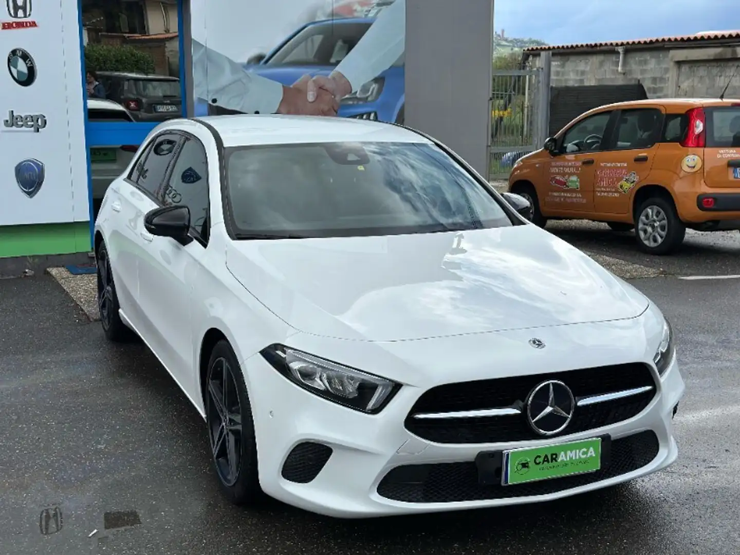 Mercedes-Benz A 180 A 180 d Automatic Business Extra Weiß - 2