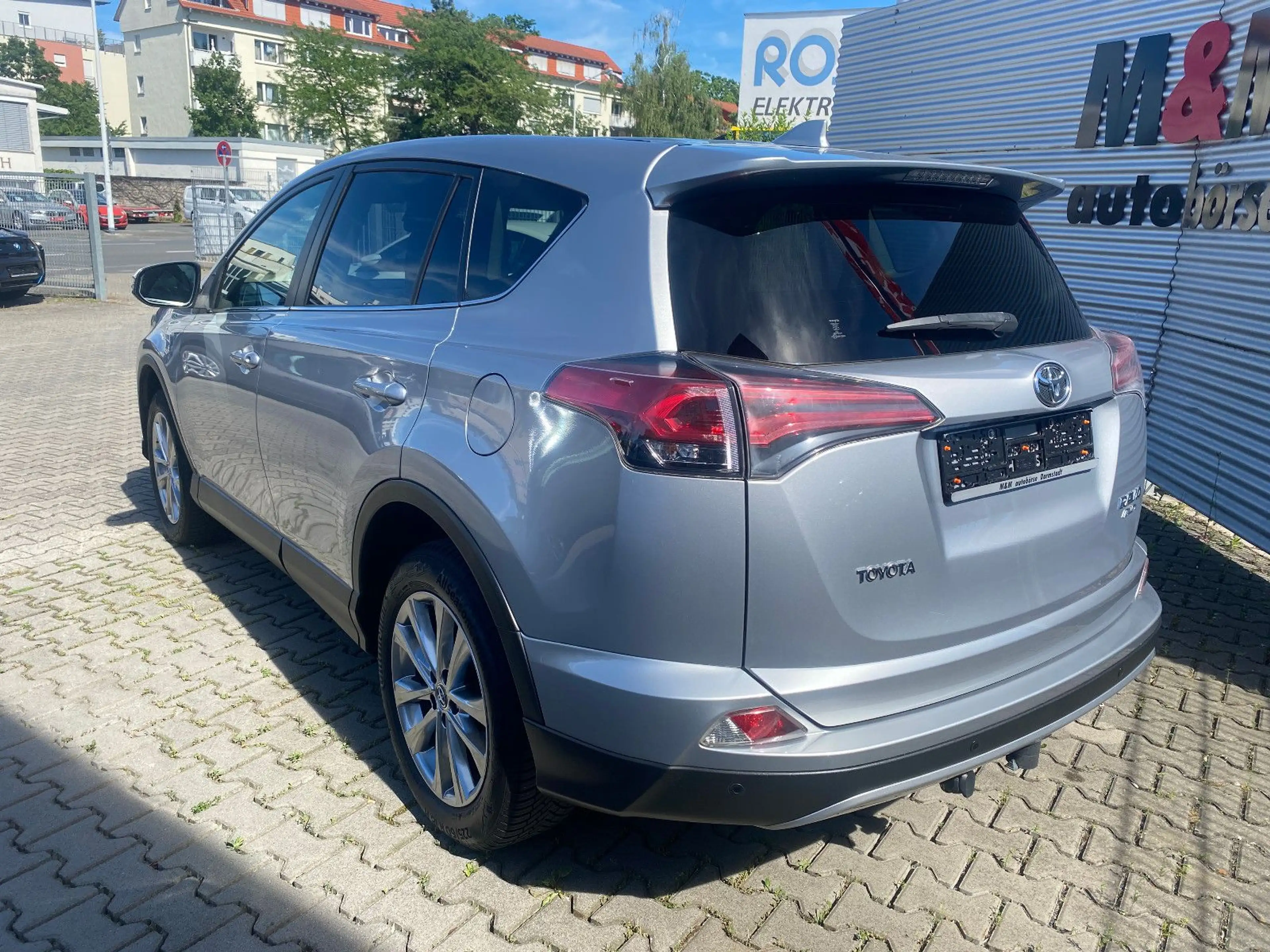 Toyota RAV4 Edition-S Nav/LED/AHK/Kamera/Spur/Allwetter — photo 4