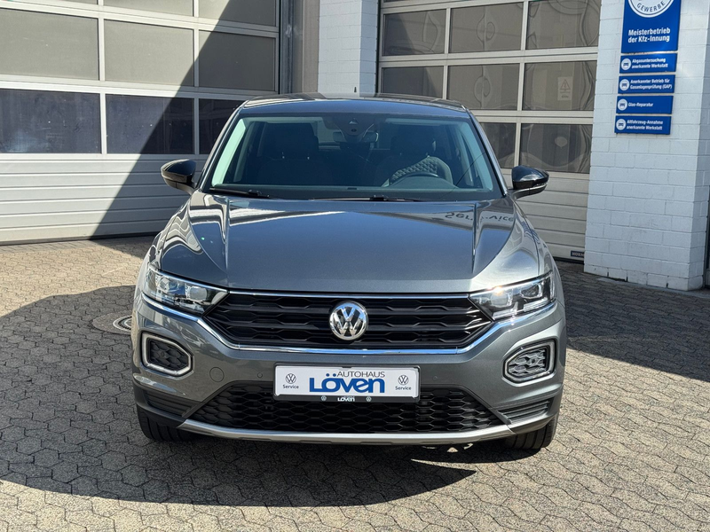 Volkswagen T-Roc 1.5 TSI DSG IQ.DRIVE|STHZ|LED|NAVI|eHK|APP — photo 2