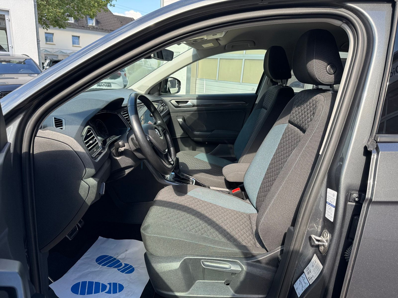 Volkswagen T-Roc 1.5 TSI DSG IQ.DRIVE|STHZ|LED|NAVI|eHK|APP — photo 8