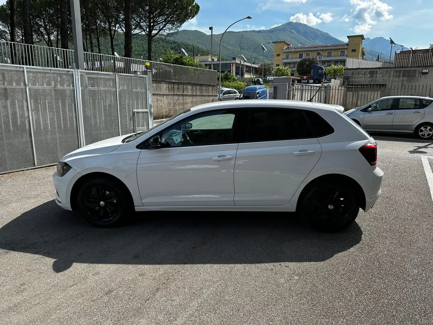 Volkswagen Polo 1.6 TDI 95 CV 5p. Comfortline BlueMotion Technolog Bianco - 2