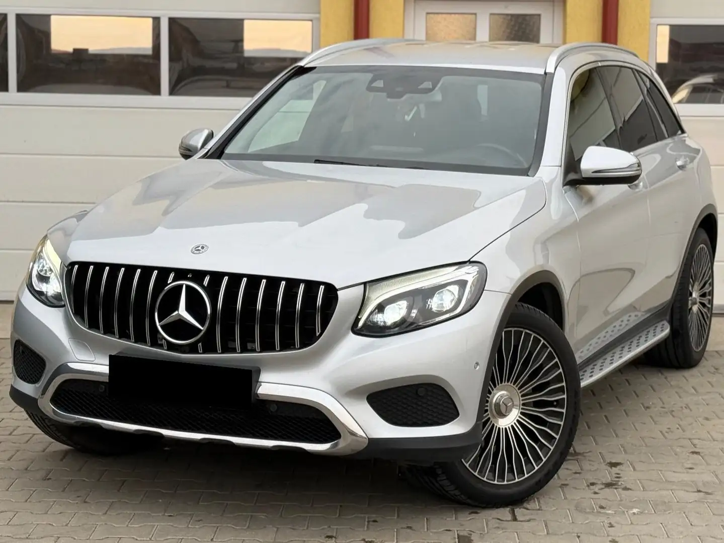 Mercedes-Benz GLC 220 GLC 220 d Sport 4matic auto - 1