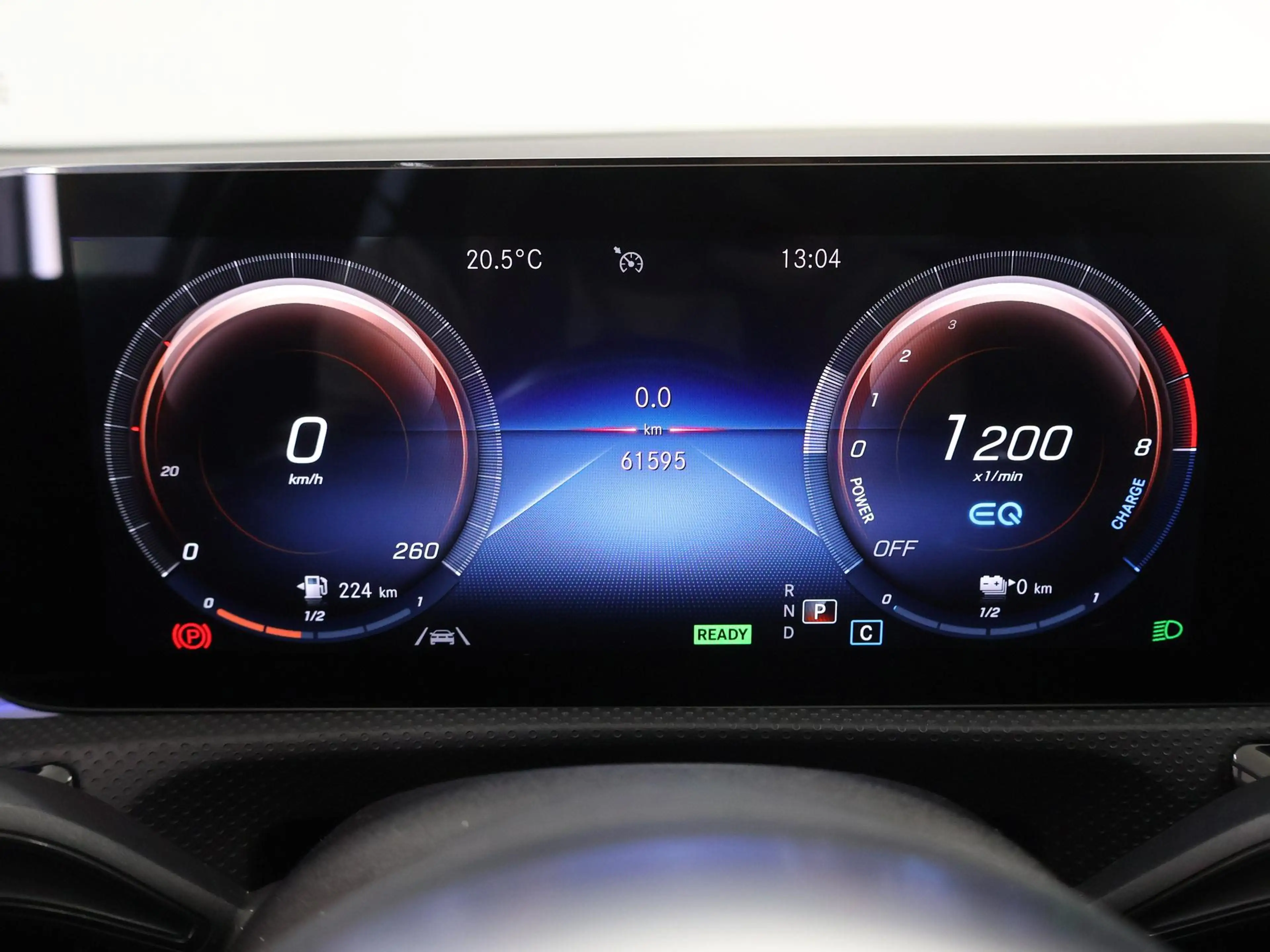Mercedes-Benz A 250 e Business Solution AMG Limited | Multibeam koplam — photo 12