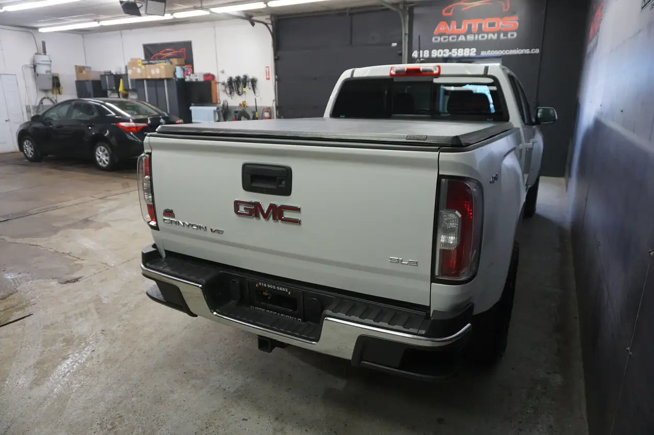 GMC Canyon снимка GMC Canyon