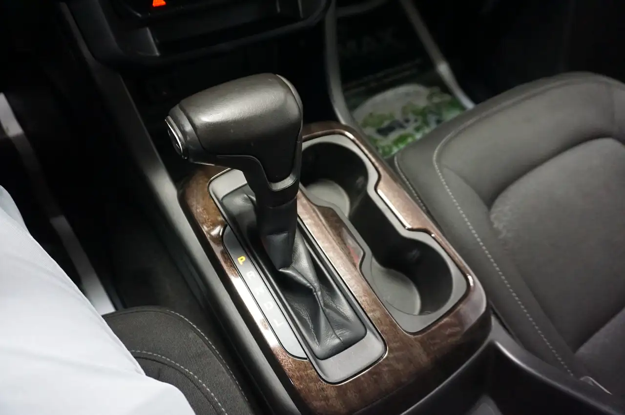 GMC Canyon снимка GMC Canyon