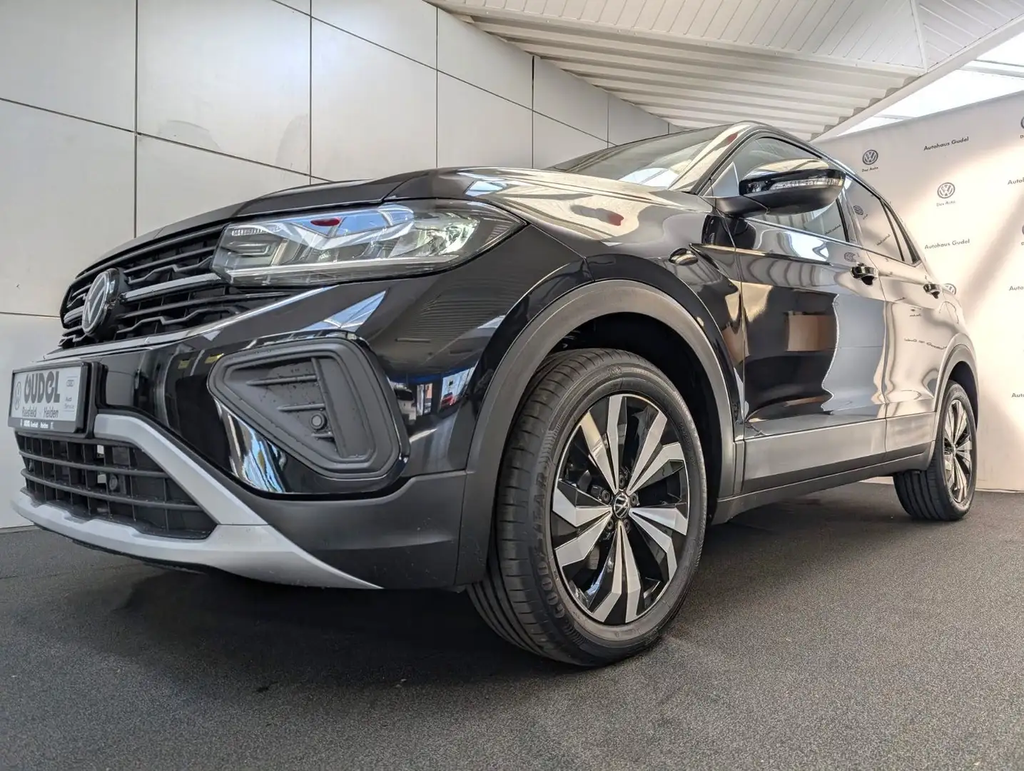 Volkswagen T-Cross 1.0 TSI"Life"LED ACC LaneASS Kamera Zwart - 2