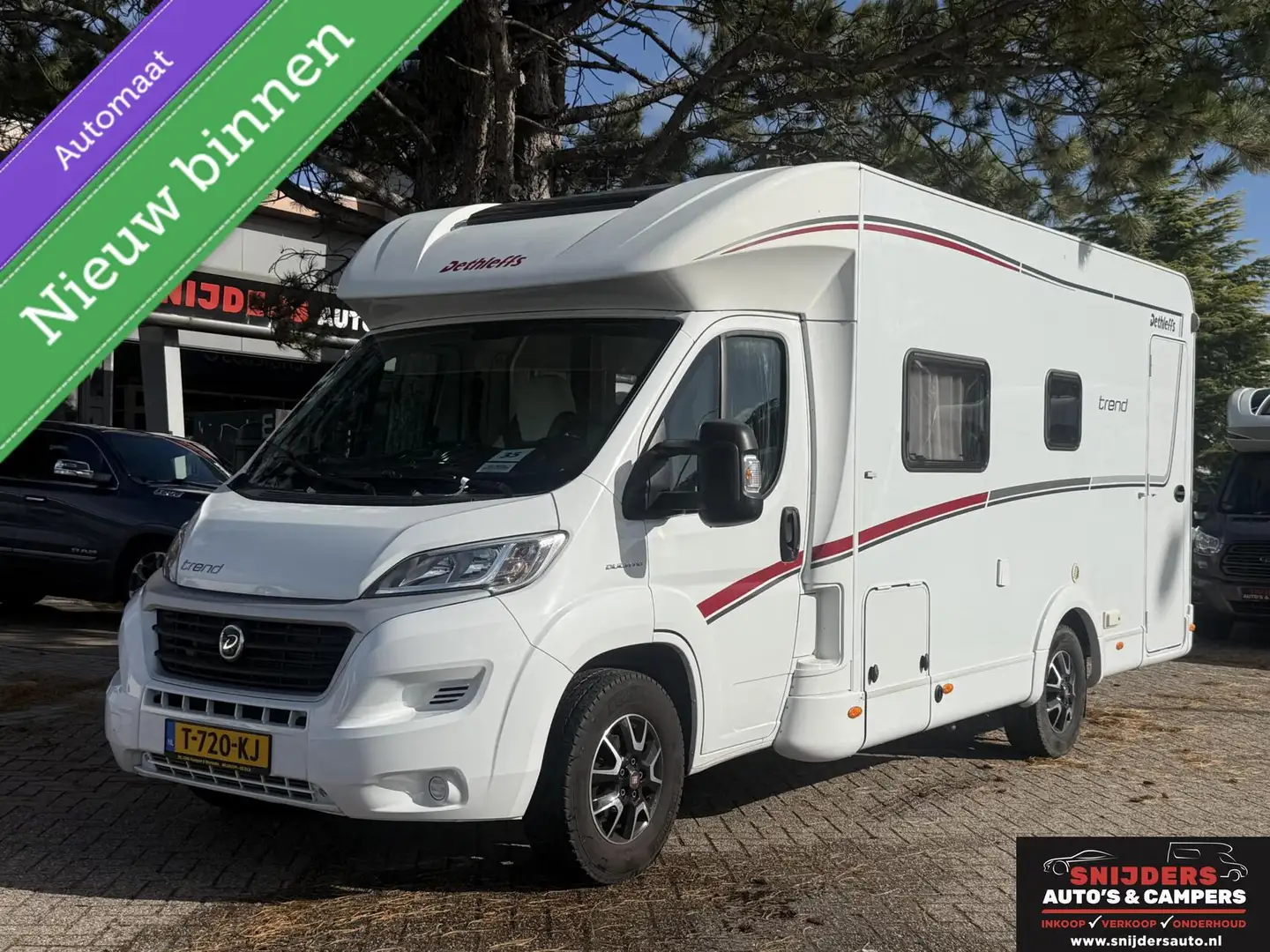 Dethleffs TREND T 6767 automaat ruime indeling Wit - 1