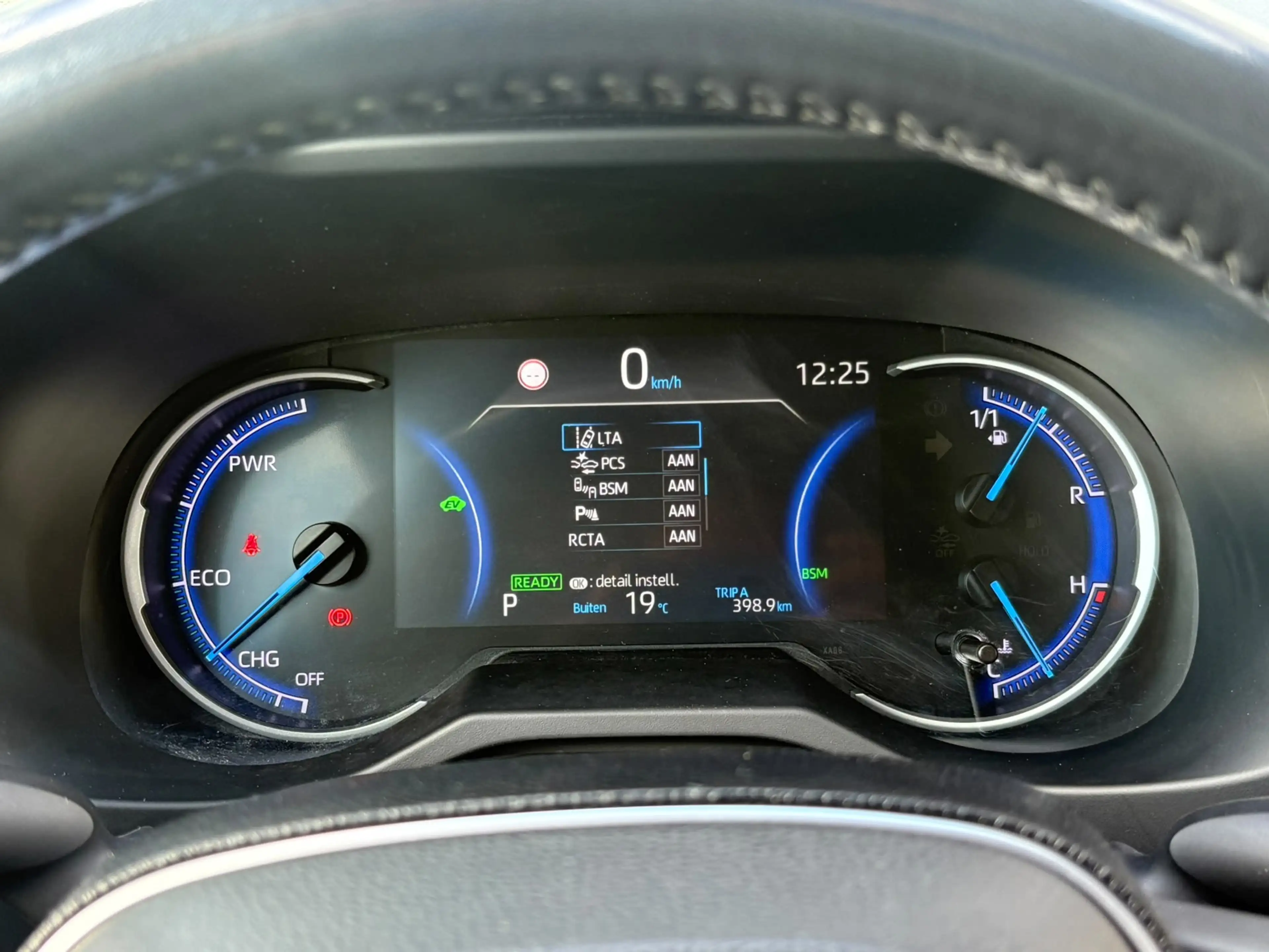 Toyota RAV 4 2.5 Hybrid AWD Trekhaak / Camera / Stoel-Stuur Ver — photo 42