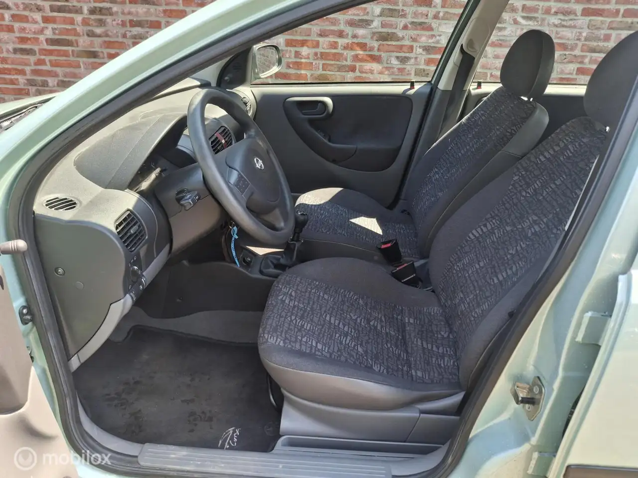 Opel Corsa 1.2-16V Comfort, foto 10