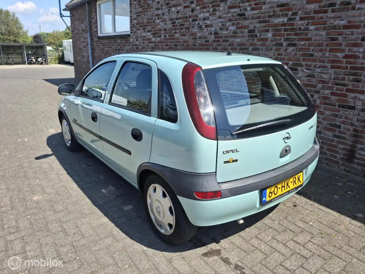 Opel Corsa 1.2-16V Comfort, foto 3