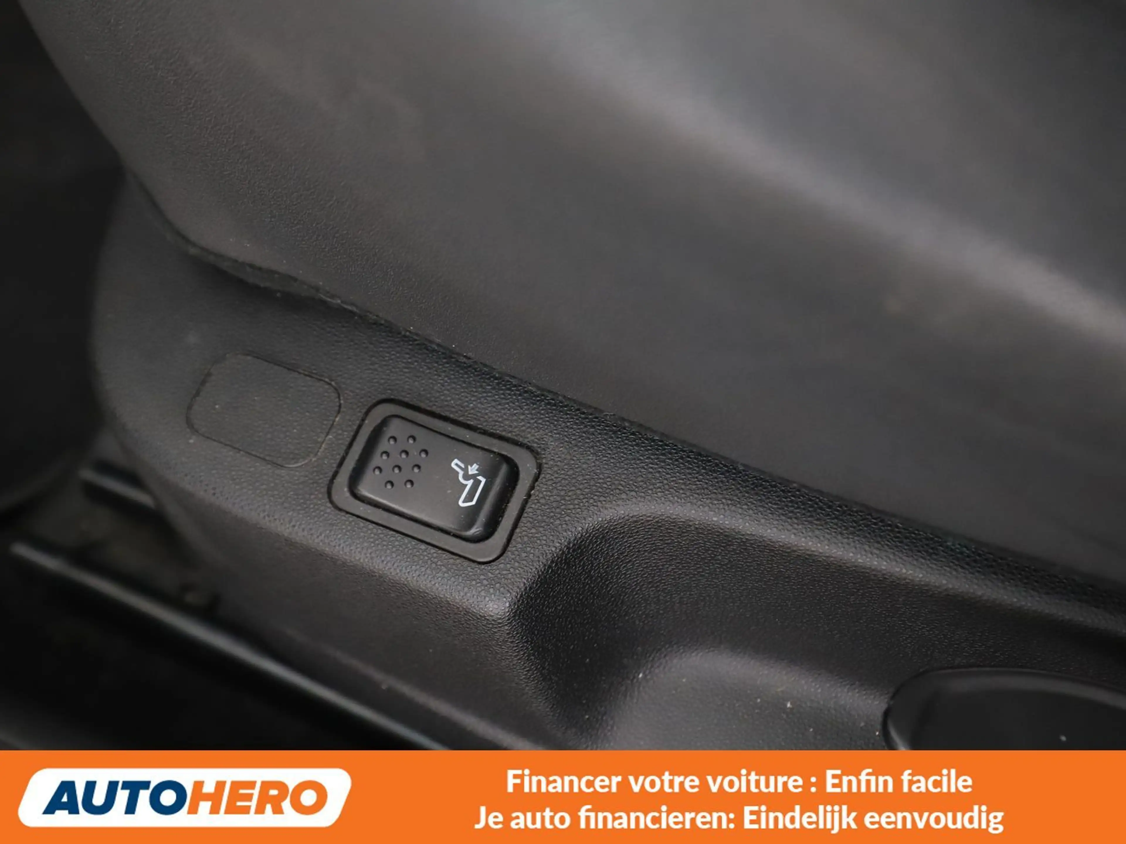 Alfa Romeo Giulietta 1.4 Turbo Super — photo 15