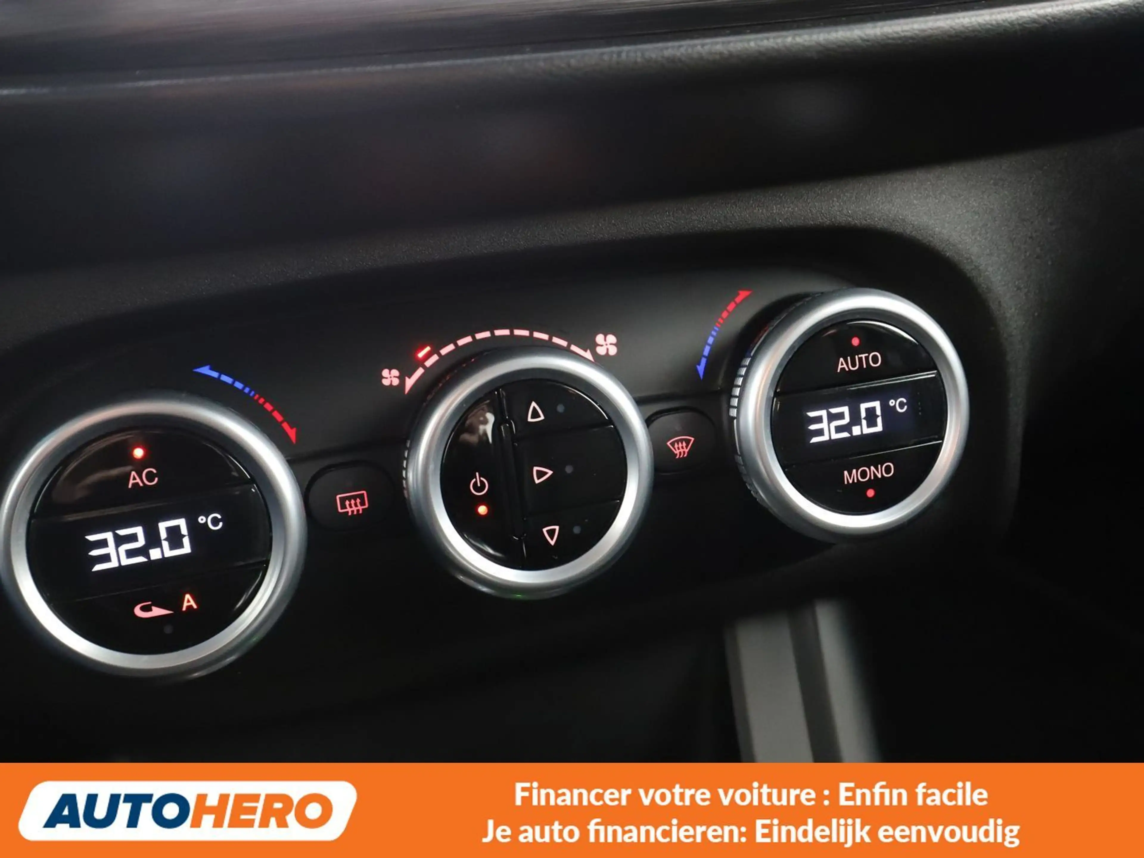 Alfa Romeo Giulietta 1.4 Turbo Super — photo 10