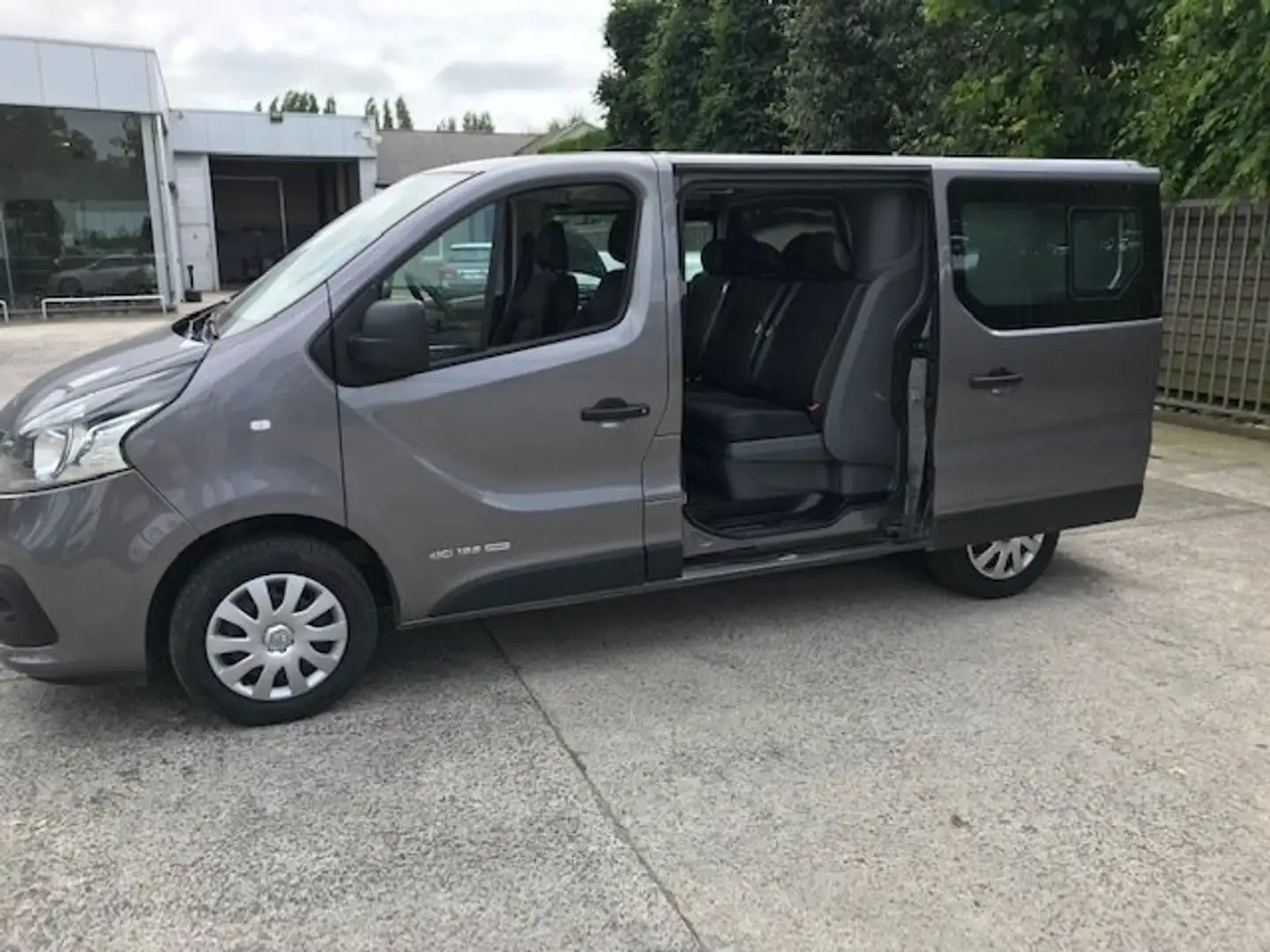 Renault Trafic Trafic Passenger 1.6 dCi L1H1 Gris - 1