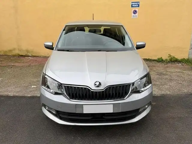 Skoda Fabia Fabia 1.0 tsi Color Design Edition Argento 75cv