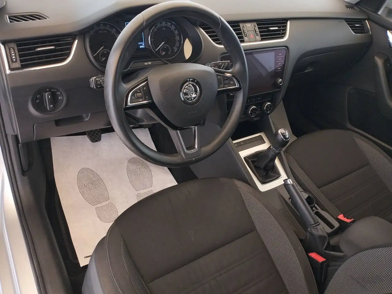 Skoda Octavia 1.6 tdi Executive 115cv NEOPATENTATI, миниатюра 10