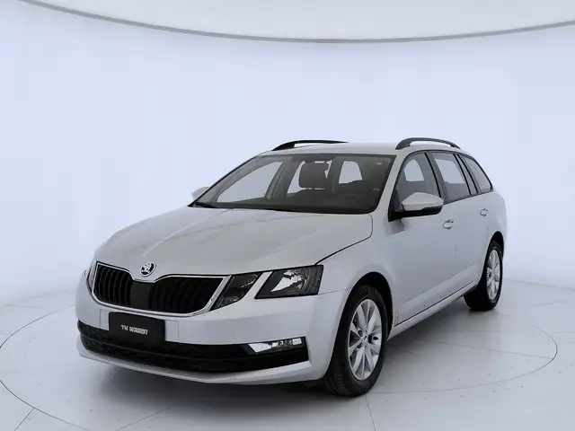 Skoda Octavia 1.6 tdi Executive 115cv - NEOPATENTATI