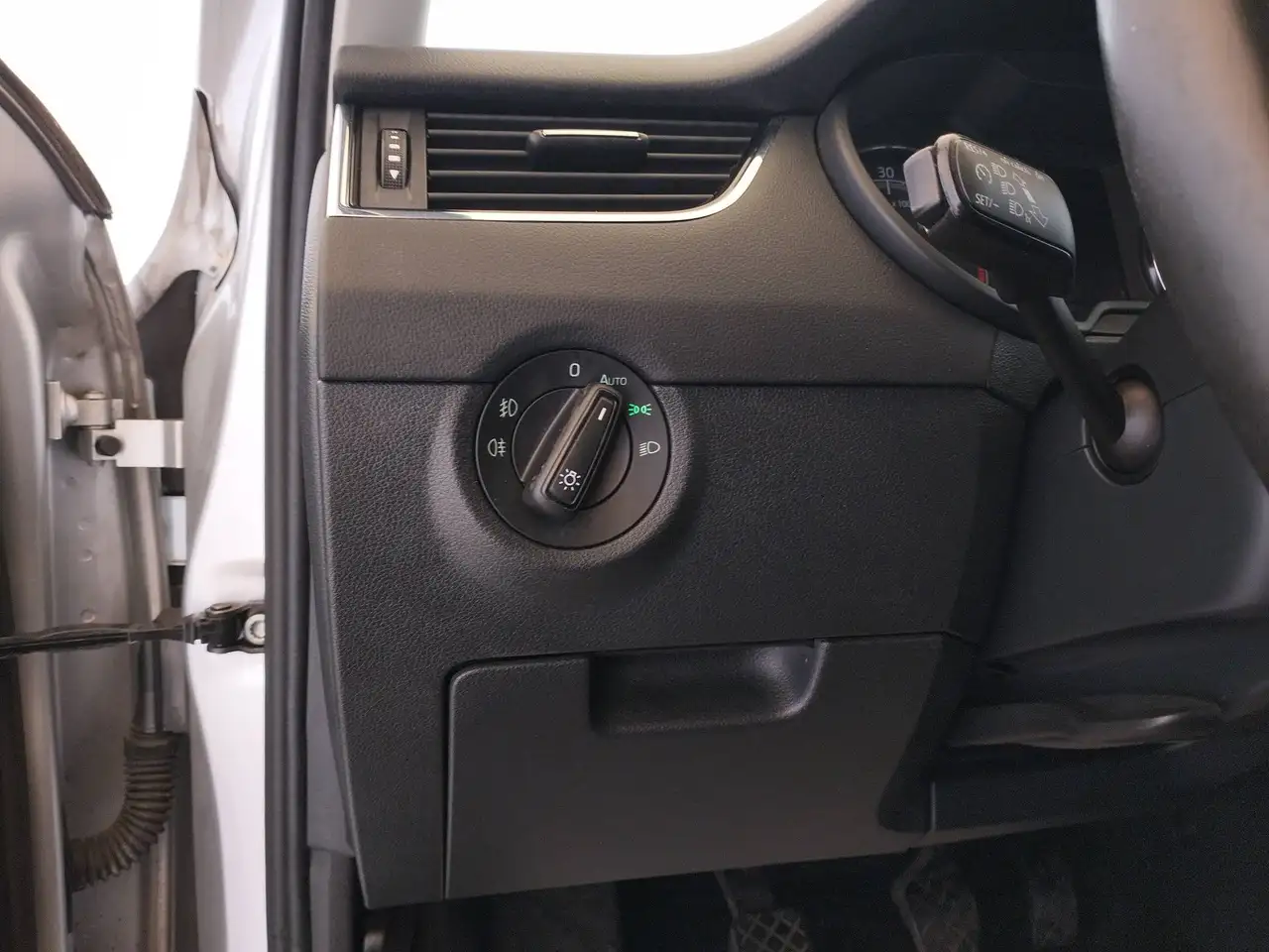 Skoda Octavia 1.6 tdi Executive 115cv NEOPATENTATI, миниатюра 16