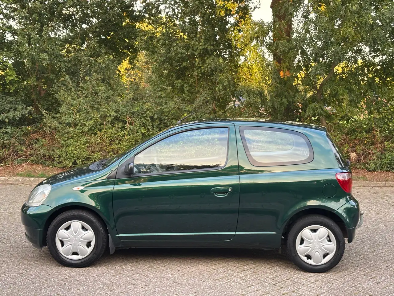 Toyota Yaris 1.3-16V VVT-i Sol, foto 4