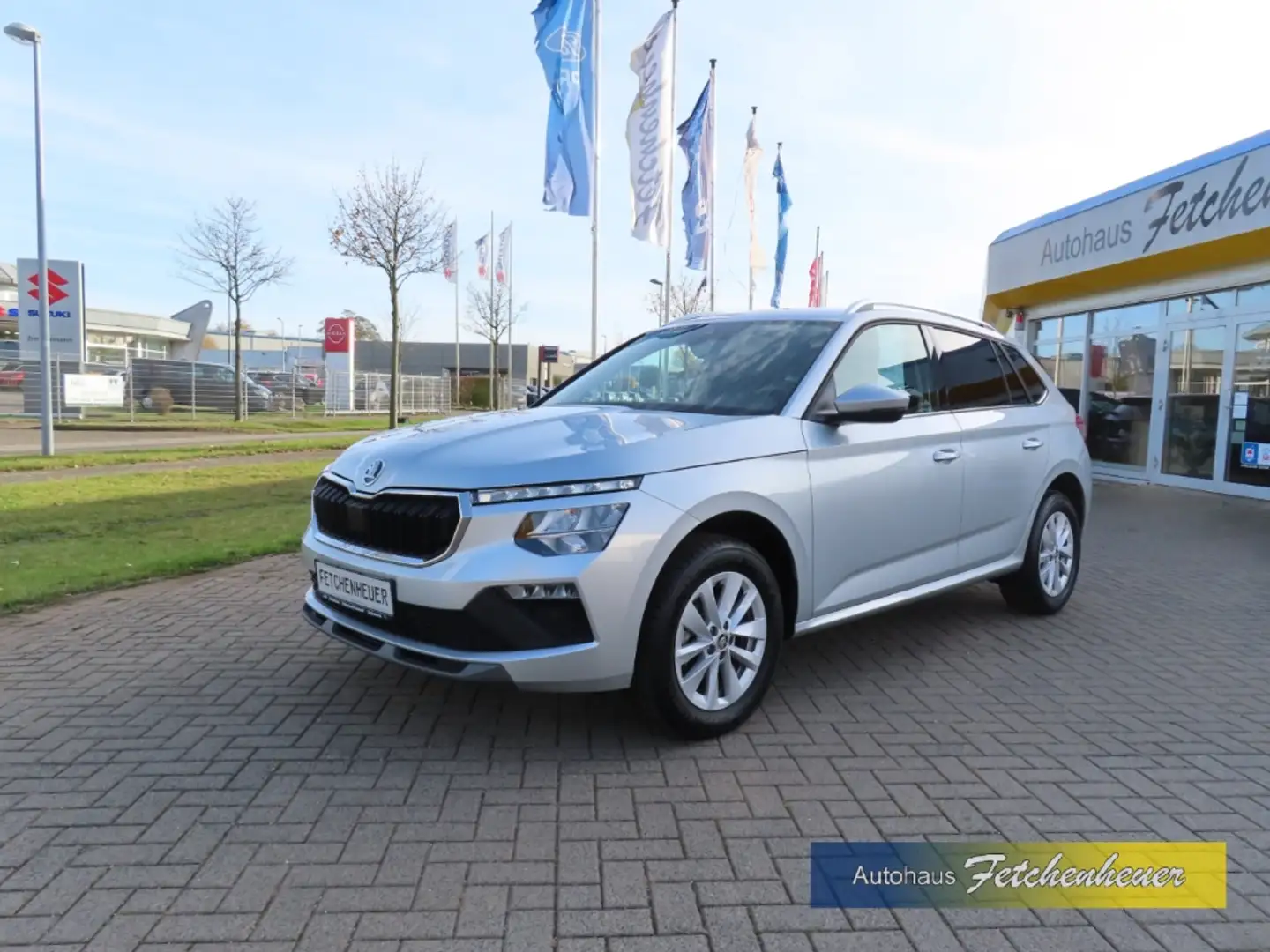 Skoda Kamiq Aut. Select.  LED+RFK+AAC+SHZ+TEMP+PDC+ALU Silber - 2