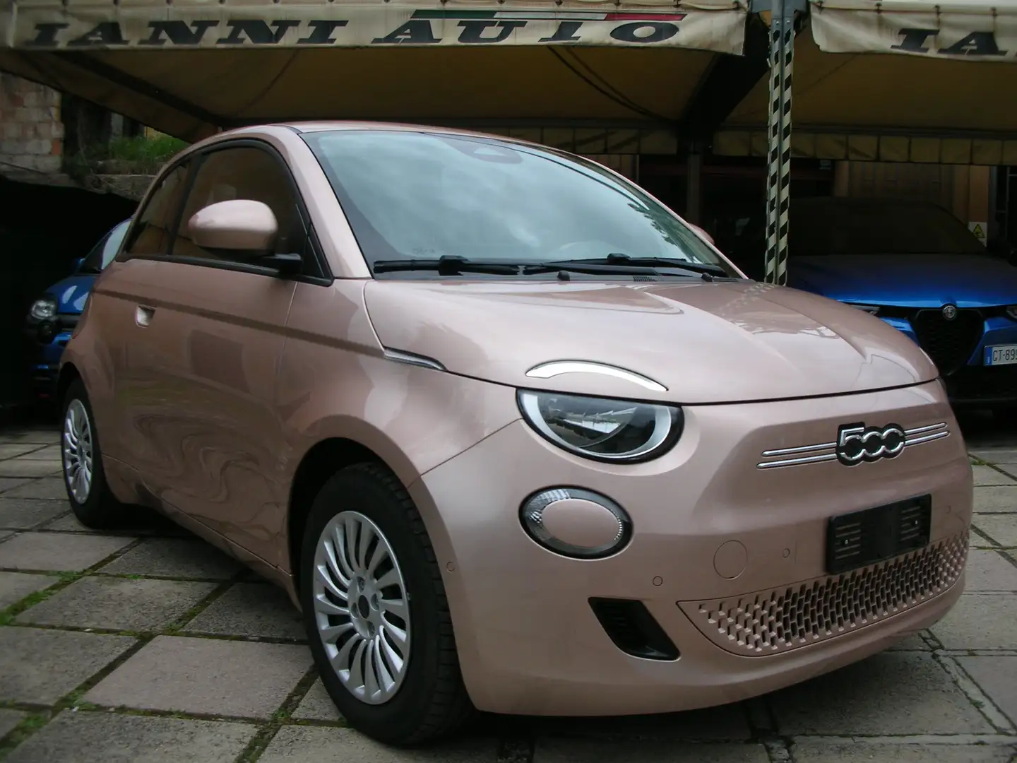 Fiat 500e 42 kWh Gold - 2