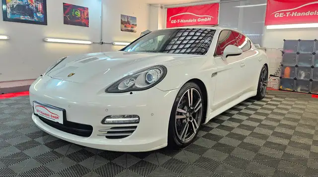 Porsche Panamera 4 Platinum Edition DSG LED SD Bose