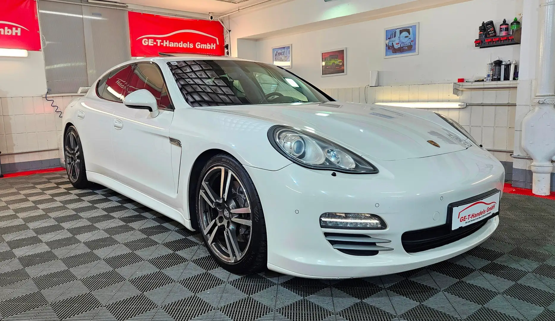 Porsche Panamera 4 Platinum Edition DSG LED SD Bose Weiß - 2