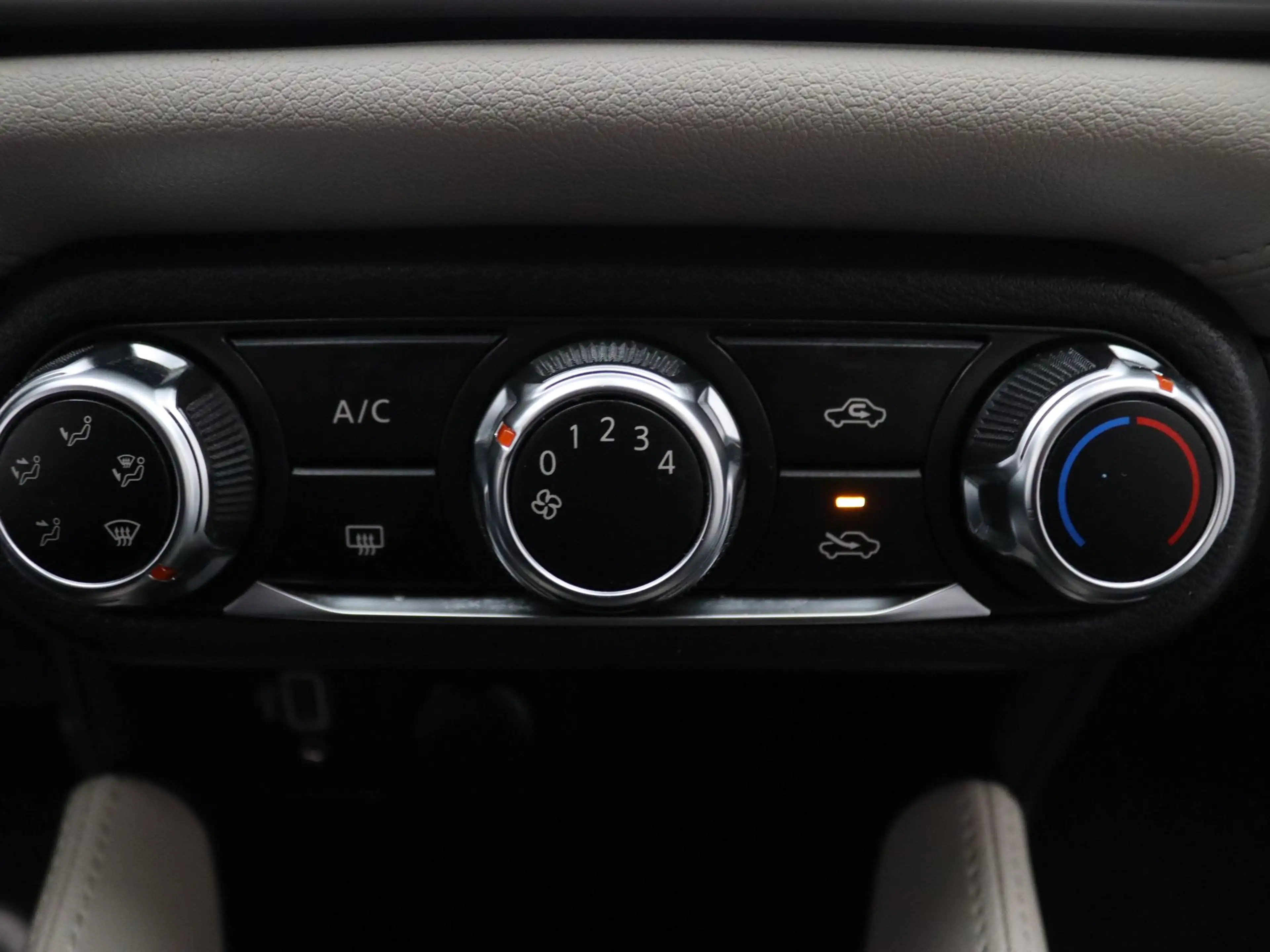 Nissan Micra IG-T 93pk N-Design Airco | Cruise | Navi | Parkeer — photo 7