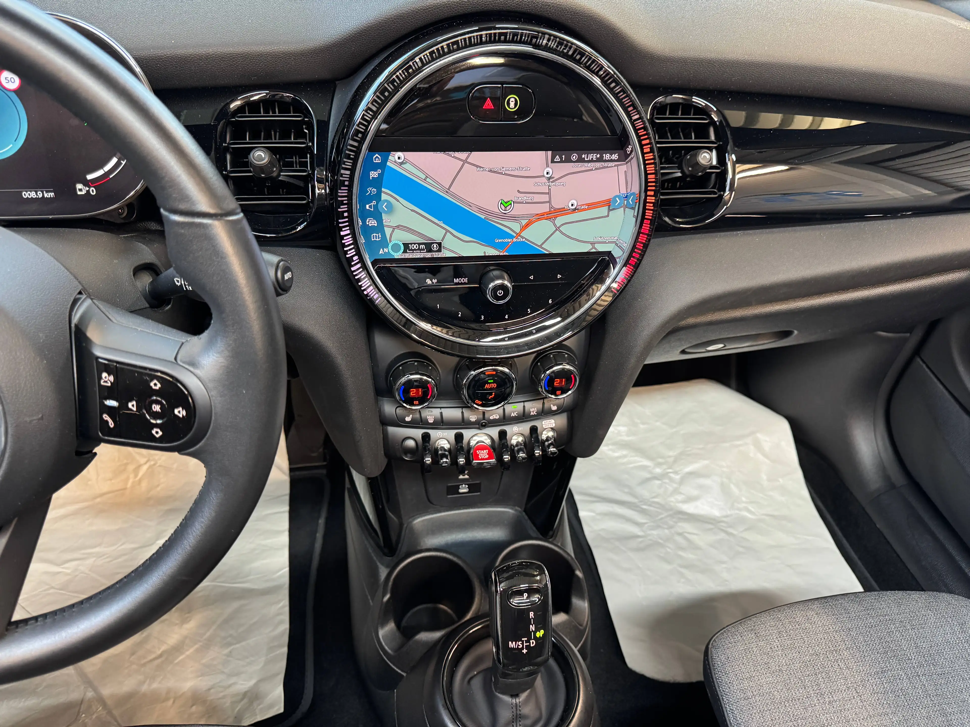 MINI Cooper Cabrio Cabrio Cooper Classic Trim — photo 13