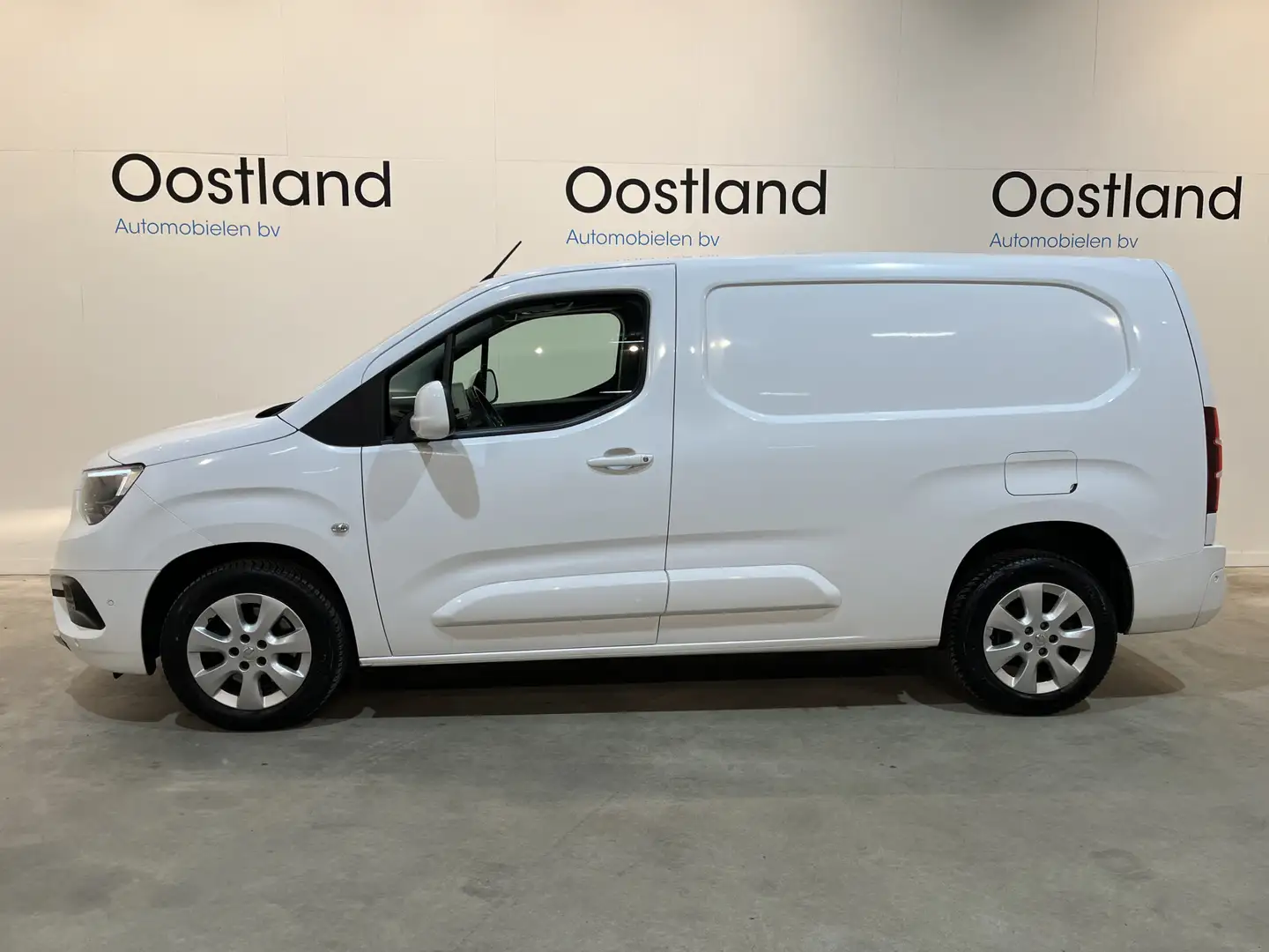 Opel Combo 1.5D L2H1 Innovation / Euro 6 / Airco / Camera / C Blanco - 2
