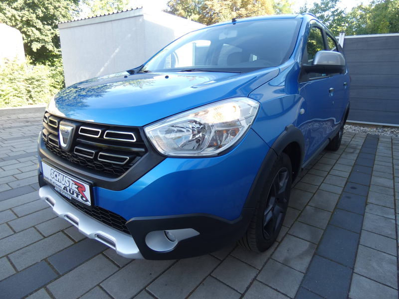 Dacia Lodgy Stepway Celebration — photo 3