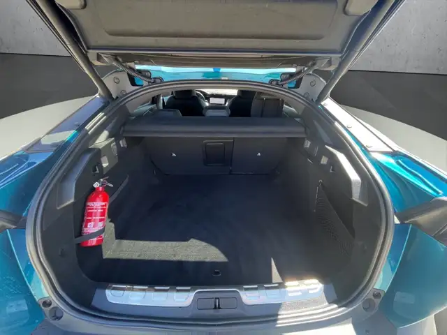 Peugeot 408 view 7