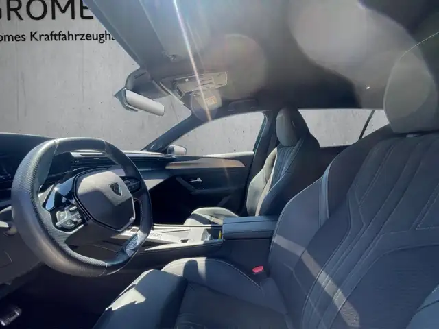 Peugeot 408 view 9