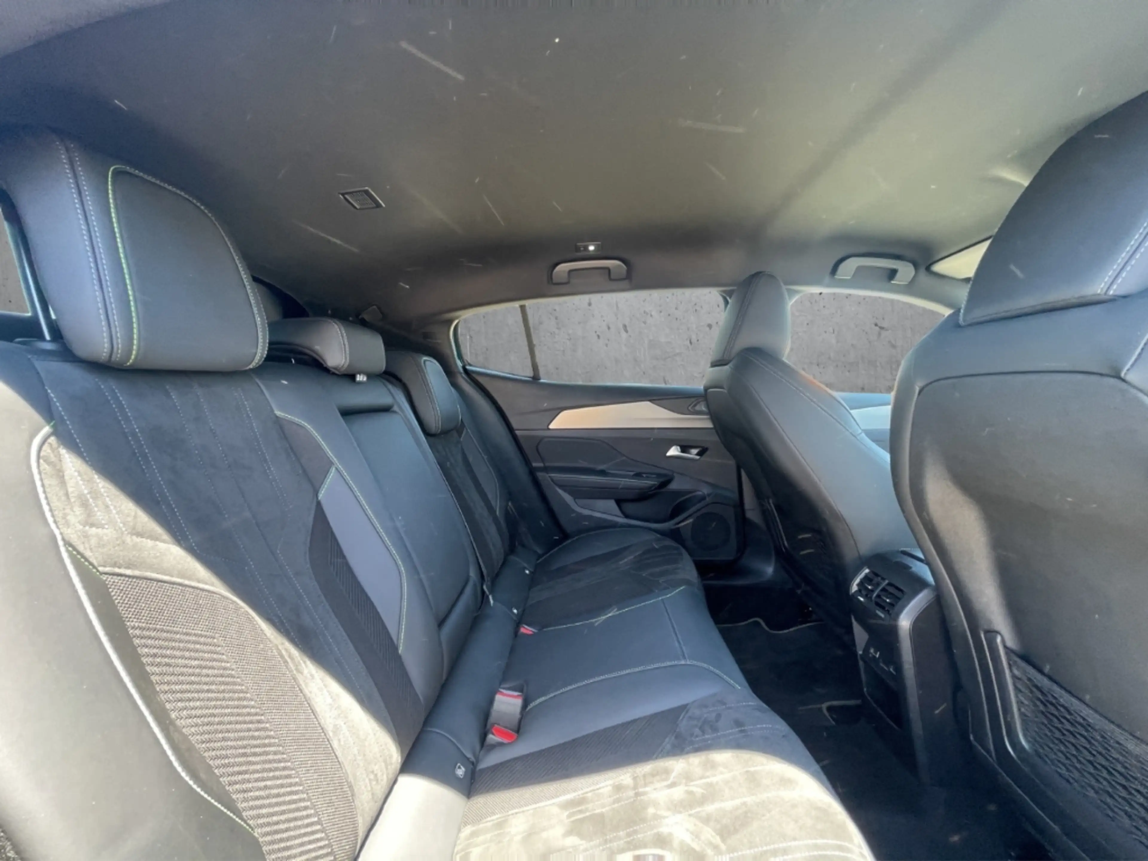 Peugeot 408 GT PureTech 130 EAT8 AHK-abnehmbar Navi Memory Sit — photo 14