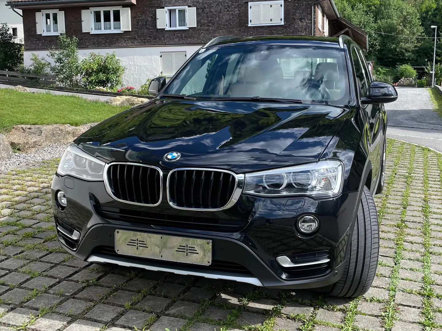 BMW X3 X3 xDrive30d Aut. Schwarz - 2