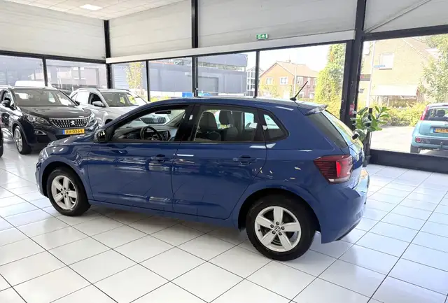 Volkswagen Polo view 11