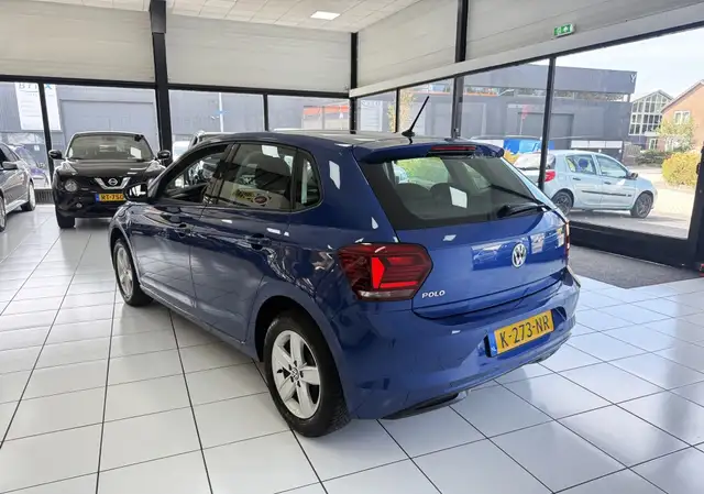 Volkswagen Polo view 12