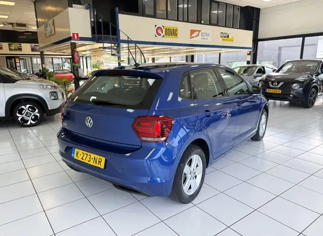 Volkswagen Polo view 14