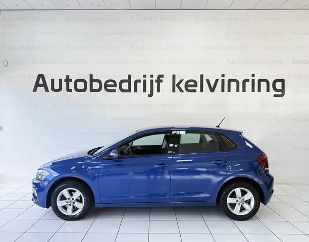Volkswagen Polo view 6