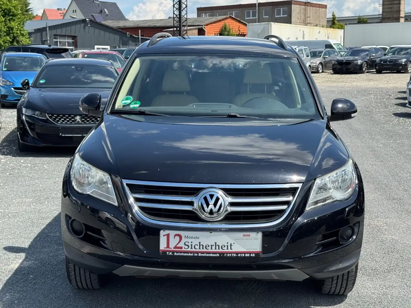 Volkswagen Tiguan Track & Field 4Motion/AHK/SHZ/NAVI/EURO 4 Schwarz - 2