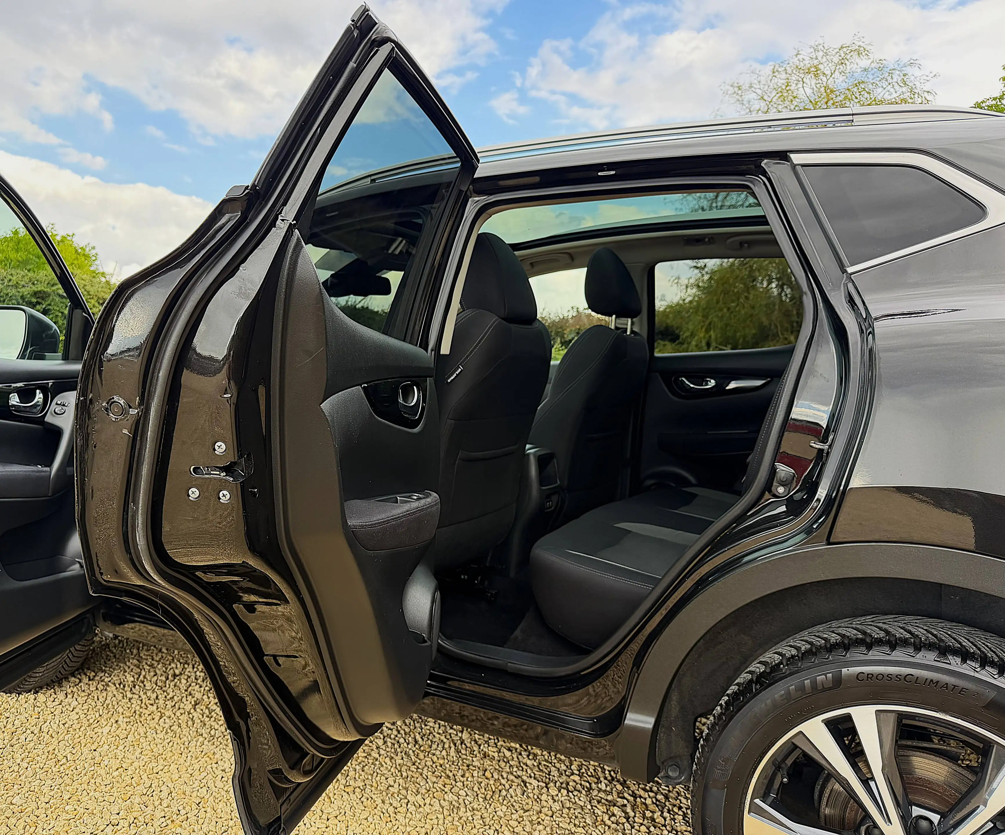 Nissan Qashqai 1.3 DIG-T New Tekna DCT AUTOMATIQUE FULL OPTIONS PACK SPORT PANORAMIQUE LED GPS JANTES 18' — photo 15