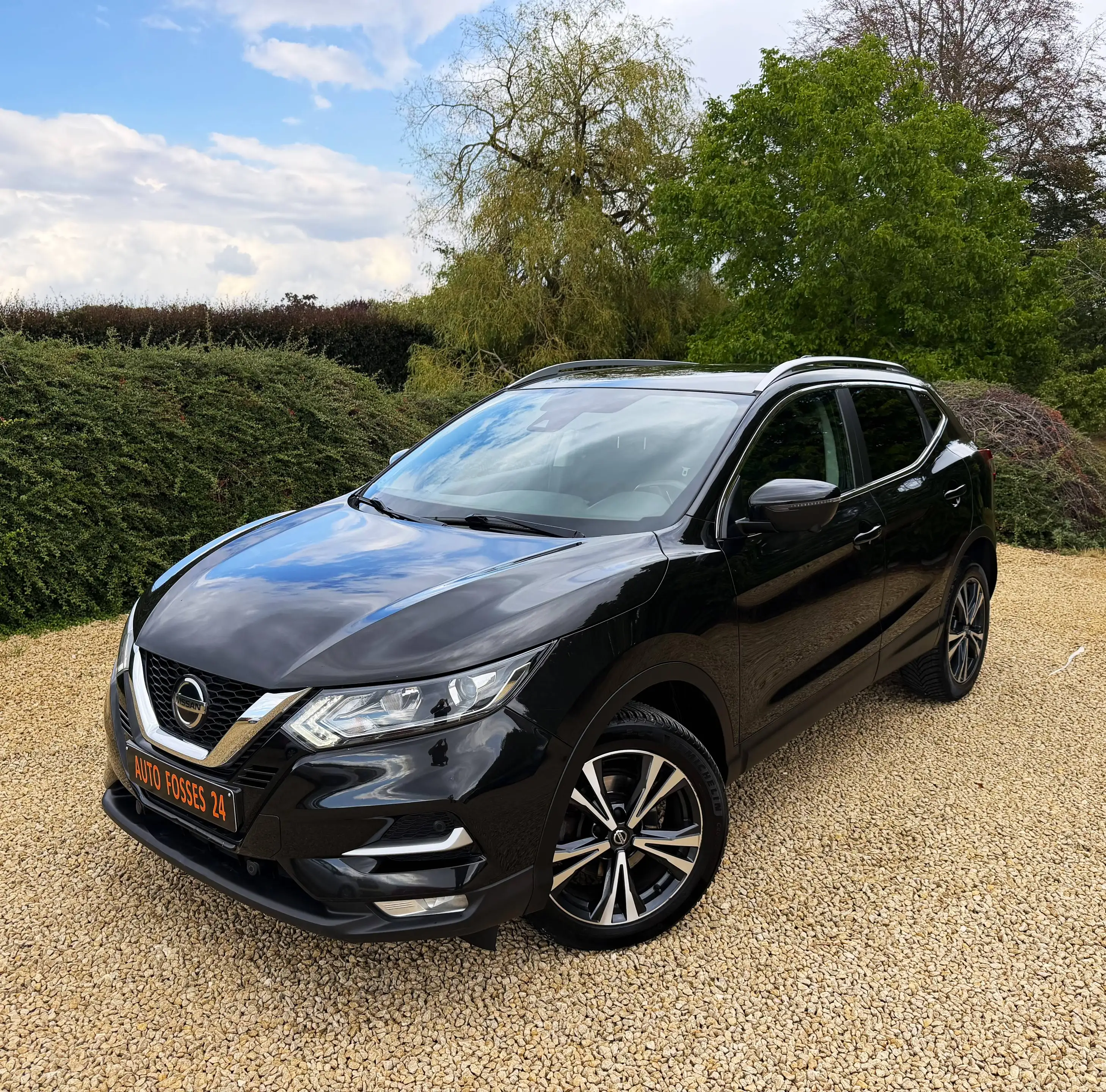 Nissan Qashqai 1.3 DIG-T New Tekna  DCT AUTOMATIQUE FULL OPTIONS PACK SPORT PANORAMIQUE LED GPS JANTES 18'