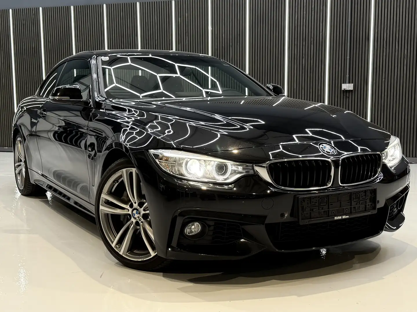 BMW 435 435 i ** M-Paket** Schwarz - 2