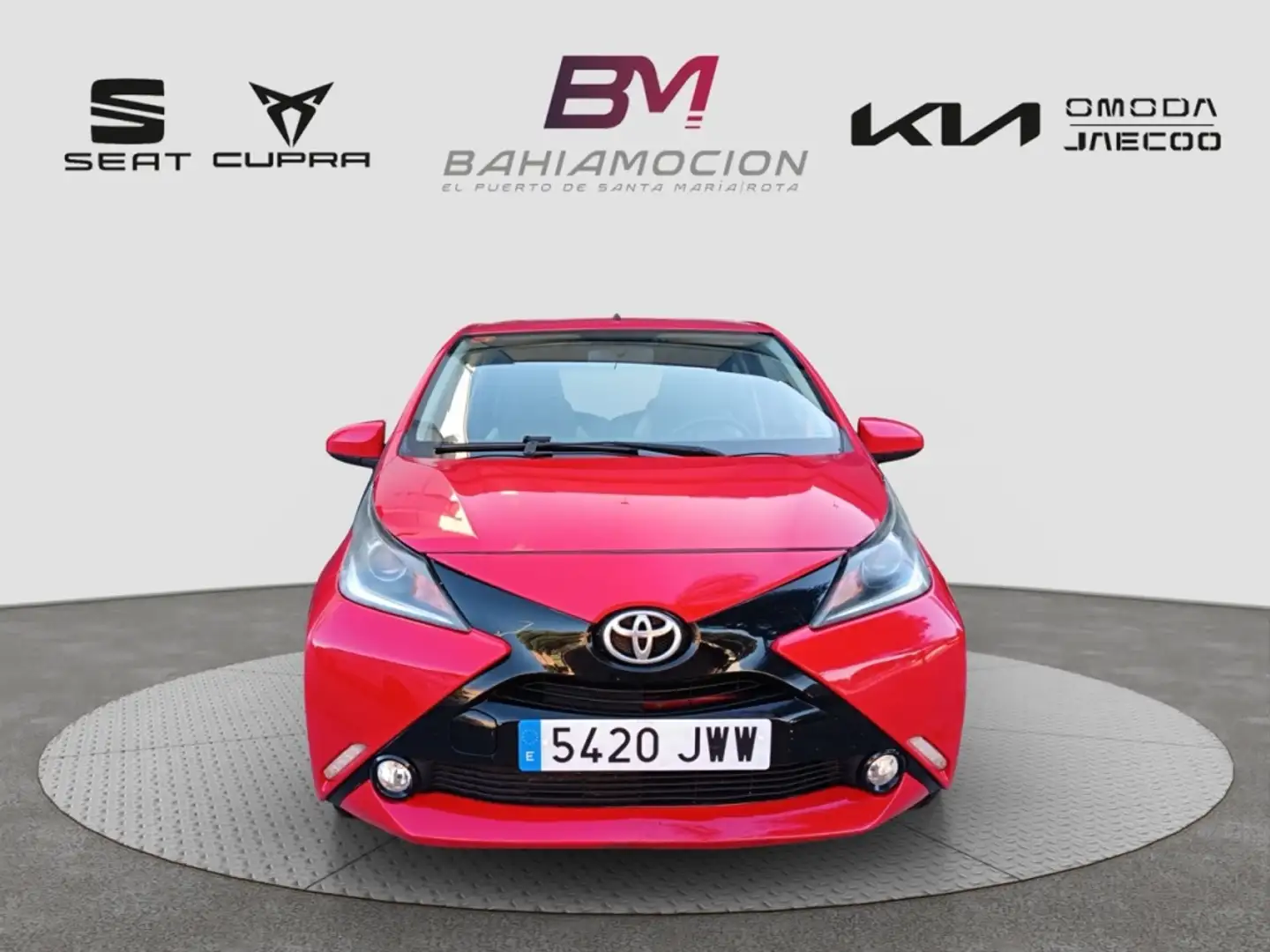 Toyota Aygo 1.0 VVT-i x-cite Rouge - 1