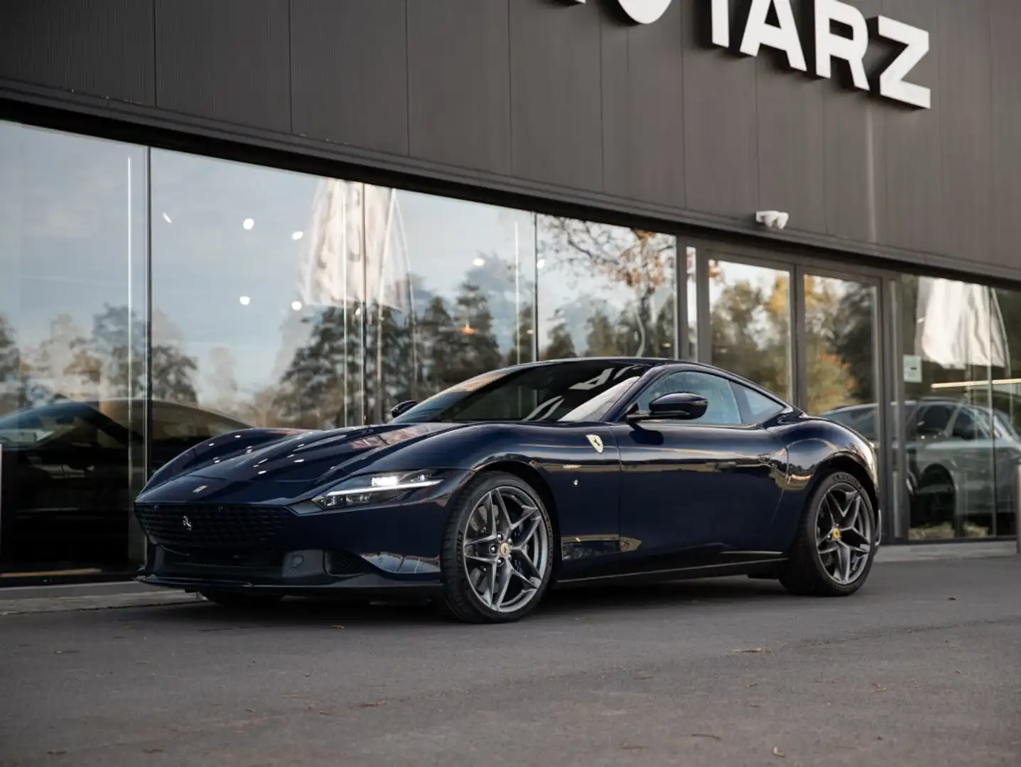 Ferrari Roma BLU SCOZIA - FERRARI HISTORICAL COLOR / CARBON Bleu - 1