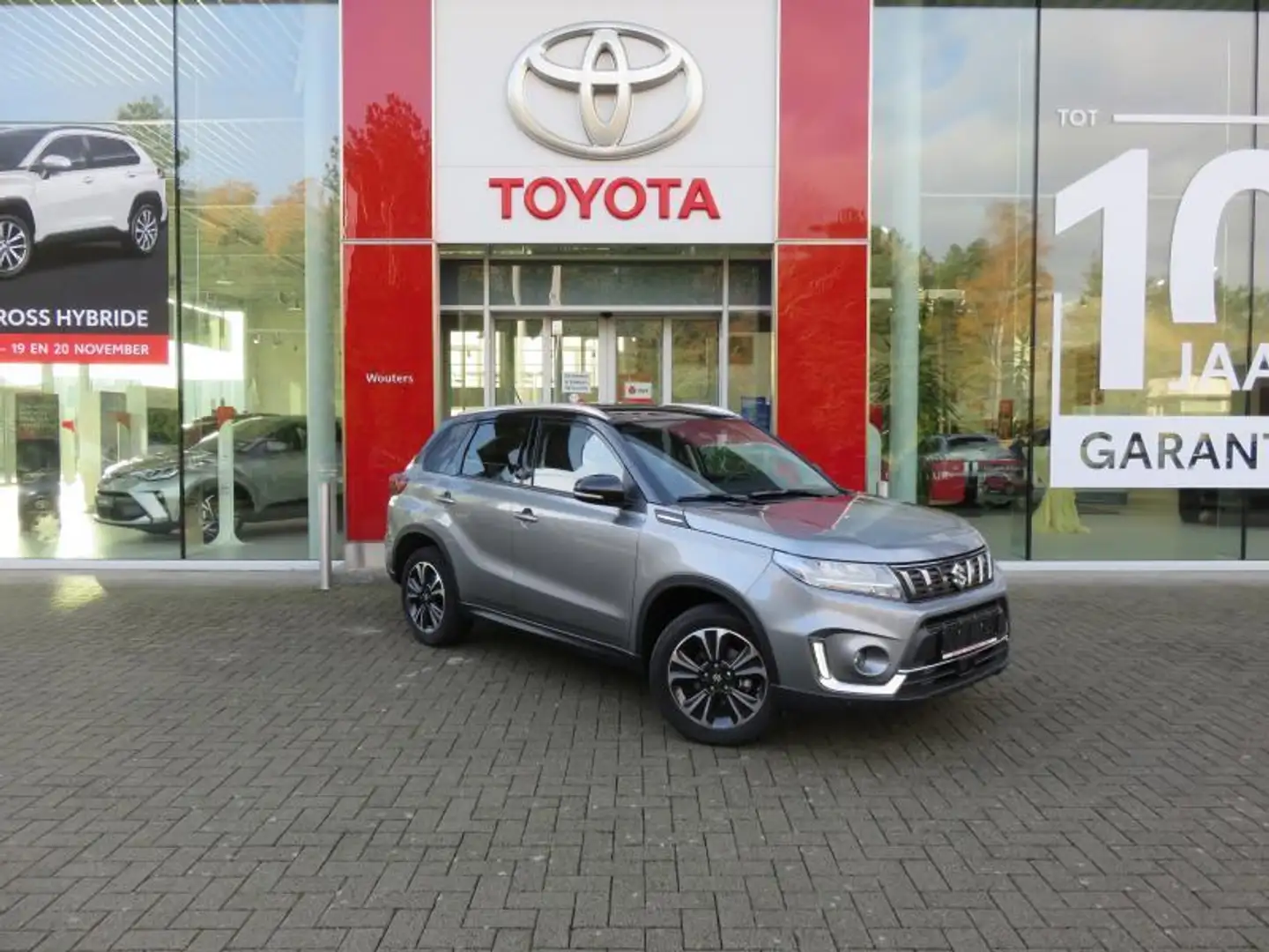 Suzuki Vitara 1.5 HYBR. - GLX Grijs - 1