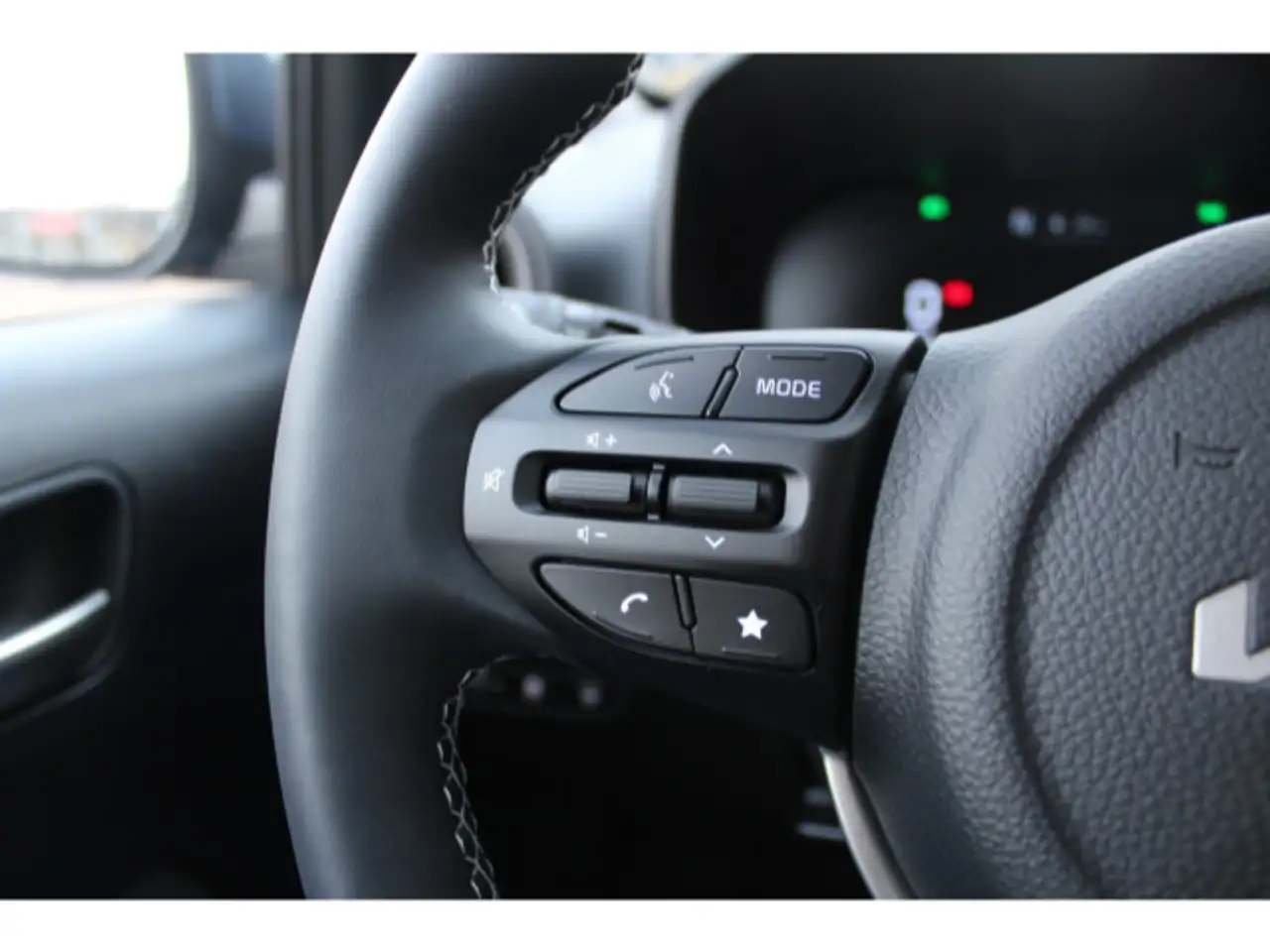 Kia Picanto 1.0 GDI Vision Nav Sitzheizung Automatik 20