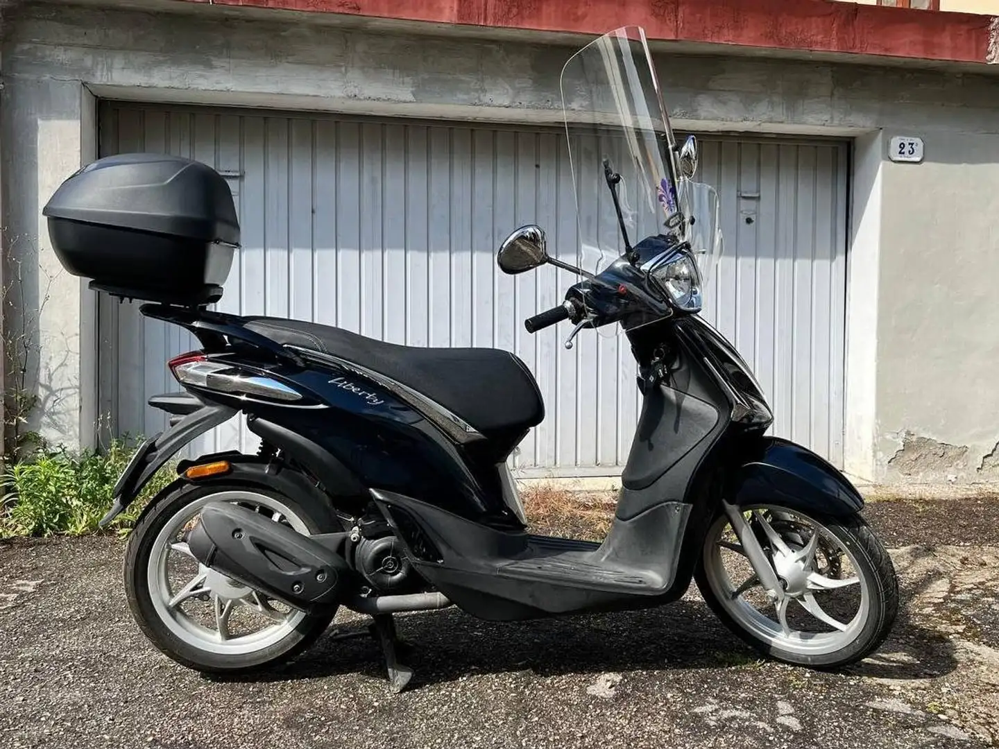 Piaggio Liberty 50 S Negro - 1