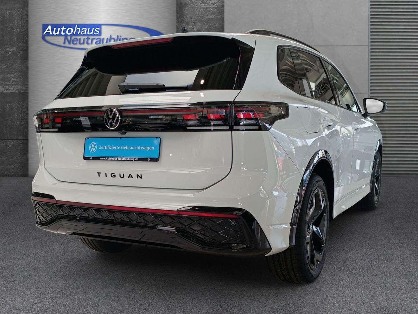 Volkswagen TIGUAN R-Line -  - Joinsteer - #4