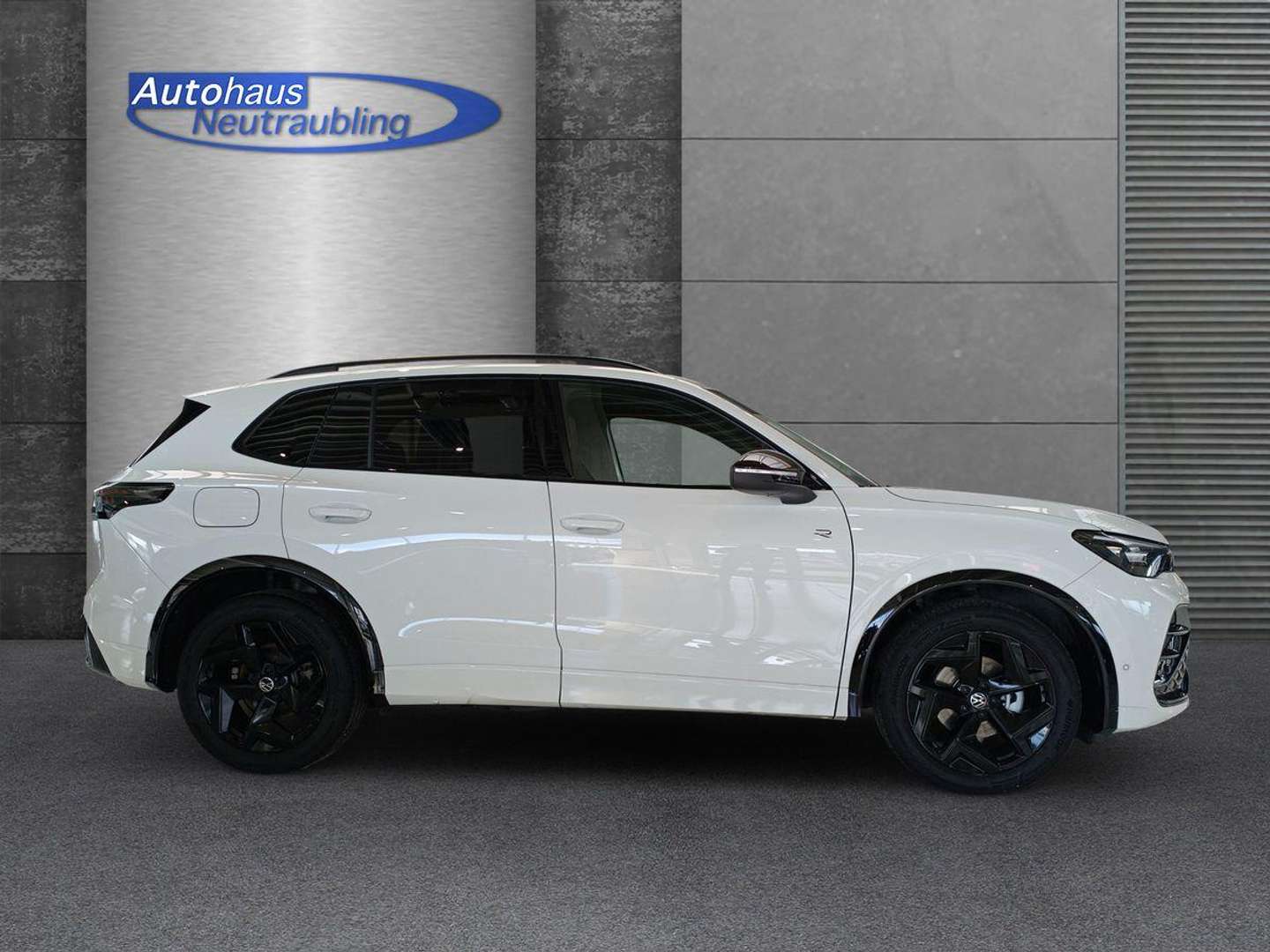 Volkswagen TIGUAN R-Line -  - Joinsteer - #5