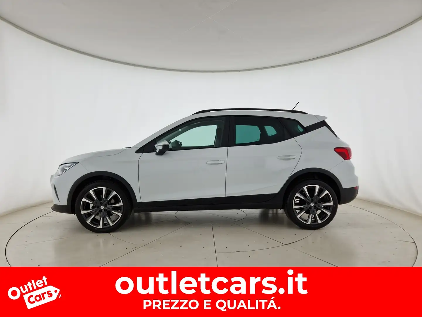 SEAT Arona 1.0 ecotsi style 95cv Bianco - 2